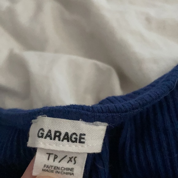 Garage crop top - Picture 2 of 2